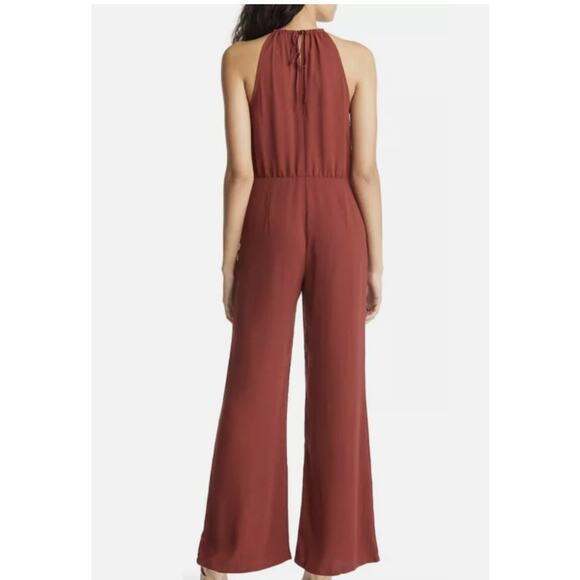 NEW CHELSEA 28 Women's Burgundy Halter Neck One-Piece Jumpsuit Size Small - Picture 2 of 8